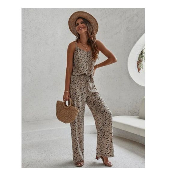 CAMI TOP & WIDE LEG PANTS - Picture 2 of 3